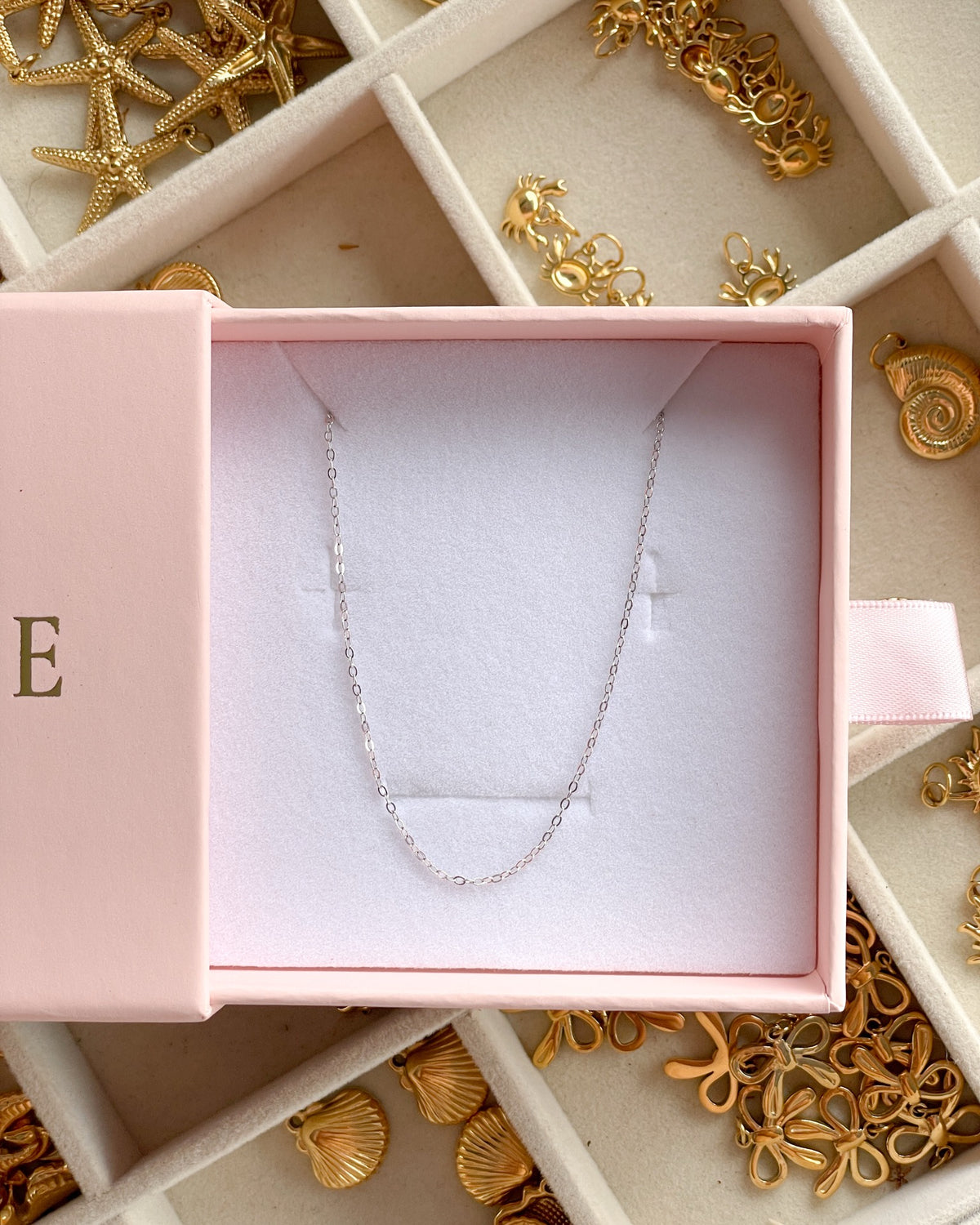 Emma chain necklace in sterling silver, in a Marice gift box