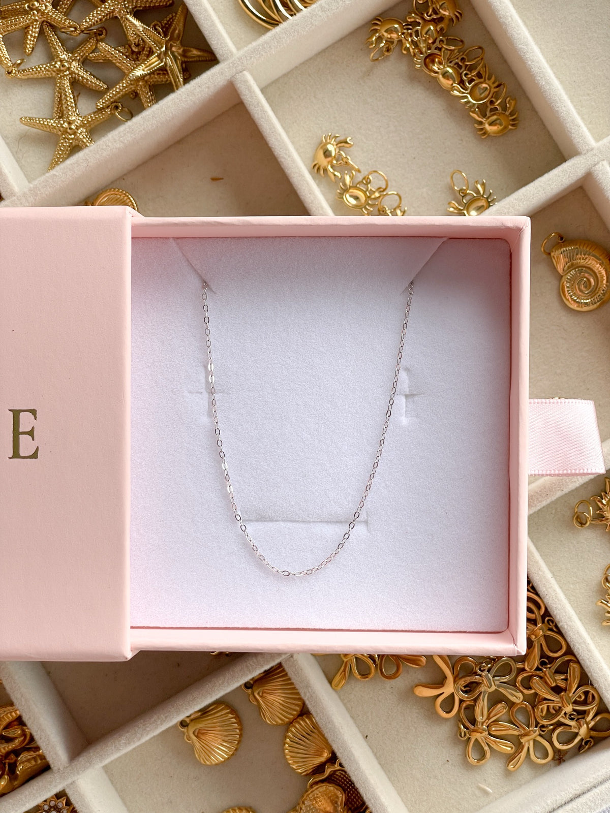 Emma chain necklace in sterling silver, in a Marice gift box