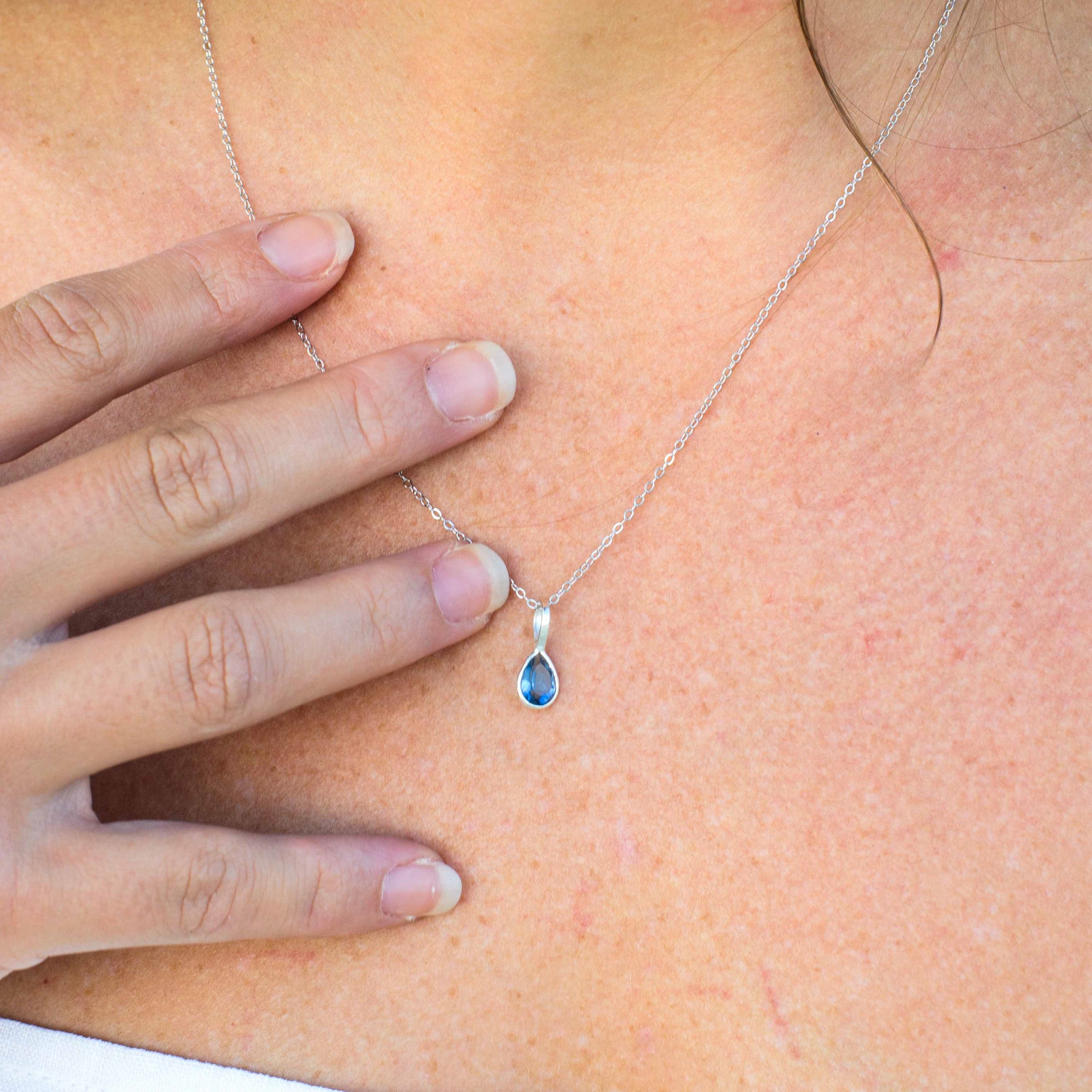 【TATIANA】(silver925) blue radiance necklace ネックレス TATIANA】(silver925) blue radiance necklace ネックレス